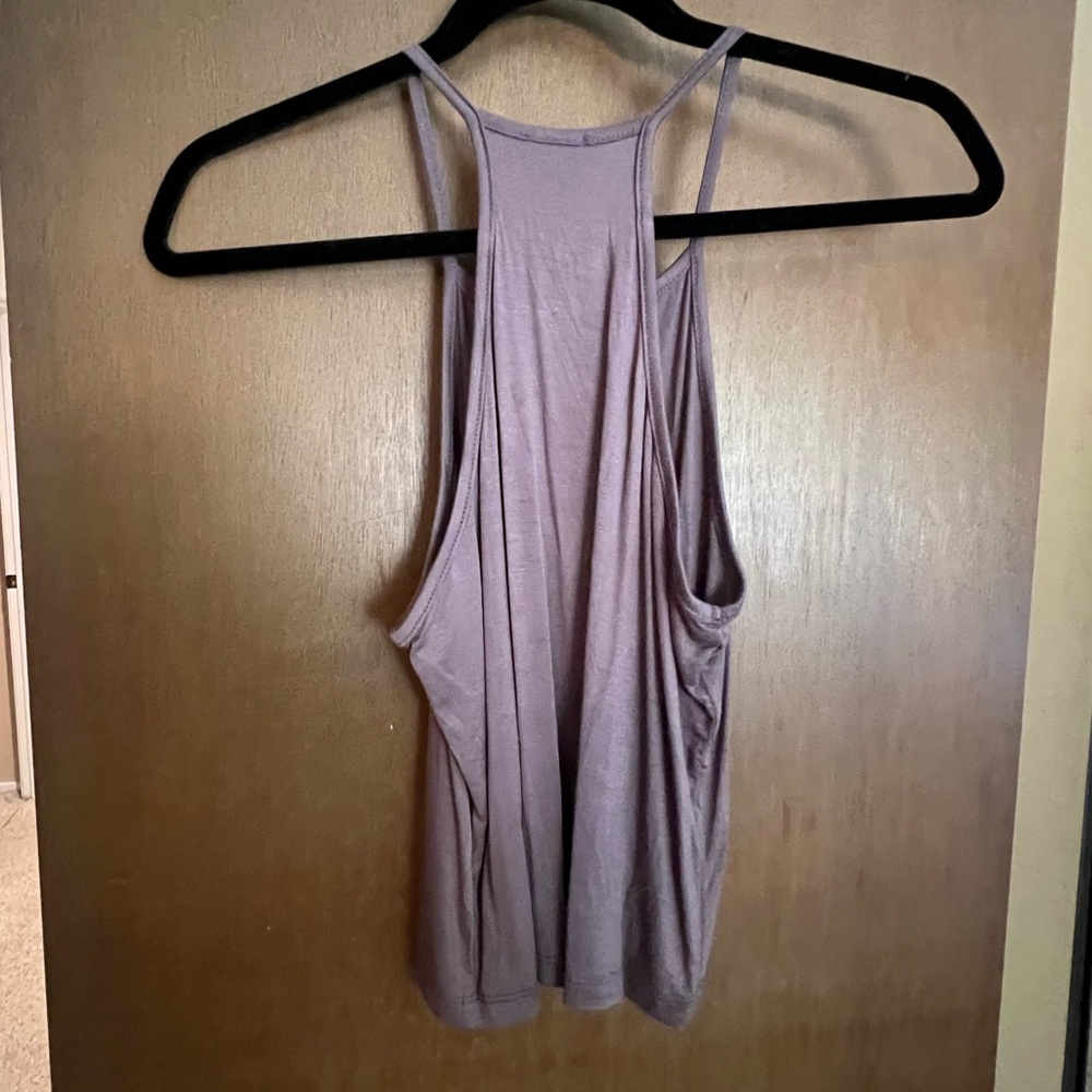 Tilly’s Crop High Neck Racerback - Picture 4 of 4